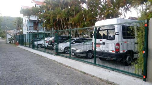 Barra da Lagoa Hotel | Pousada Farol da Barra