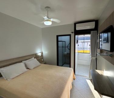 Praia de Leste Hotel | Pousada Mares do Sul