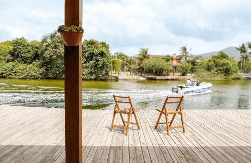 Barra da Lagoa Apartment | Pousada Morada do Sol Canal Access in Barra #7