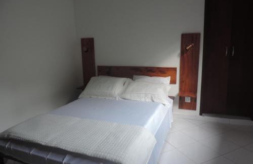 Trindade Hotel | Pousada Quatro Estacoes