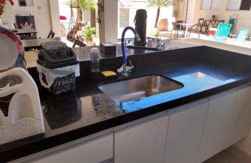 Vila Julia House | Pousada Sanlubia Enseada Guarujá