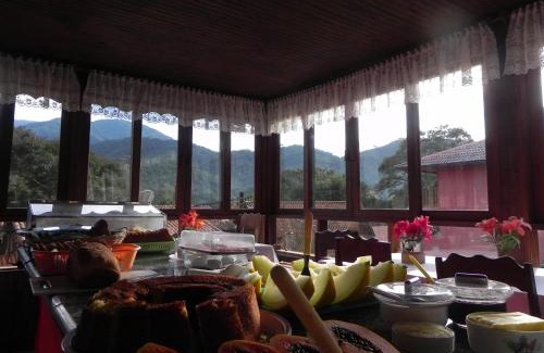Visconde de Maua House | Pousada Solar das Flores Maringá RJ Visconde de Mauá