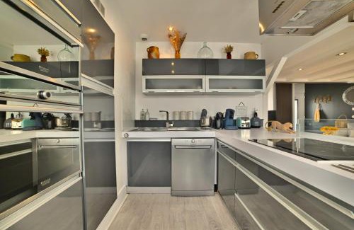 La Rochelle Apartment | Précieux - Parking Gratuit, Climatisation, Tv 4K, Fibre, Terrasse, Entièrement Rénové