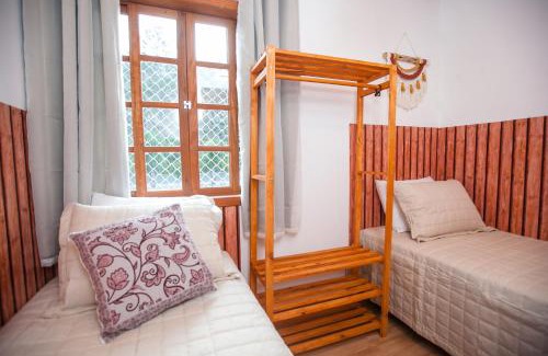 Estaleiro House | Praia do Estaleiro-BC, 2 vagas, Ar, Churras e Pet Friendly