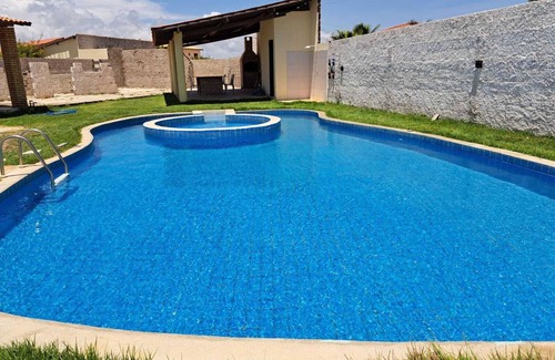 Beberibe Apartment | Praia Tabuba do Morro Branco, Suíte Para até 04 Pessoas, Aceitamos Pet's
