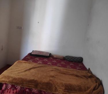 Naini Hotel | Prayag guest house & stay