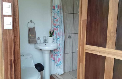 Barrio Pilo Villa | Preciosa Villa Ubicada a Sólo 5 min de La Fortuna !