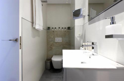 Benalmadena Costa Apartment | Precioso apartamento con vistas al mar y piscinas