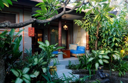 Downtown Kuta Hotel | Premier Deluxe Cottage 2 minutes to Kuta Beach