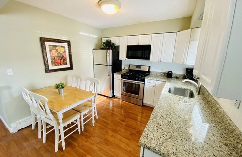 Ortley Beach House | PREMIER HOST-2BR SEASIDE PARK SUITE#3, One Short Block to Beach, Kit, Liv Room n