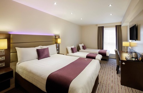 Carrickfergus Hotel | Premier Inn Carrickfergus