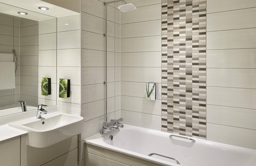 Quintrell Downs Hotel | Premier Inn Newquay - Quintrell Downs