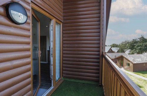 Dyserth Cottage | PREMIER LODGE 41, family friendly, with pool in Dyserth
