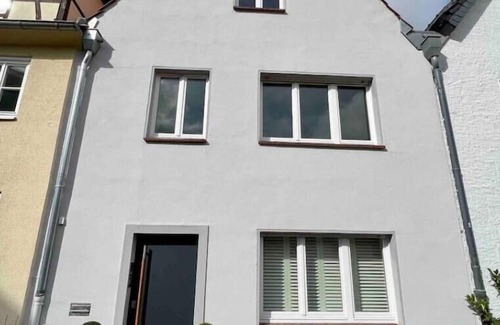 Kernstadt Apartment | Premium Apartment an der Stadtmauer im OG