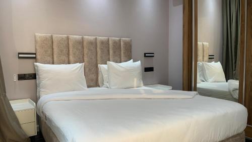 Yaounde Apartment | Premium appart avecpiscine, billard et parking