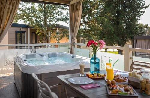 Vabriga Resort | Premium Camping Homes Santa Marina, Lanterna