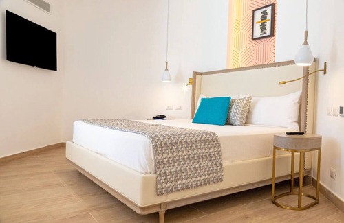 Bavaro Hotel | Premium & Eco-Friendly Getaway on Playa Bavaro | Premium All-Inclusive Retreat
