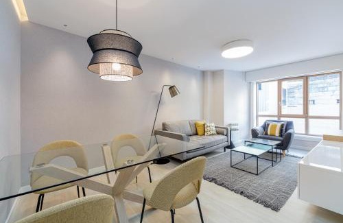 Vigo Apartment | PREMIUM HOME EL CORTE INGLES-parking