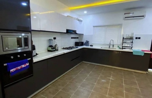 Jabi Apartment | Premium Three Bedroom Apartment - Abuja