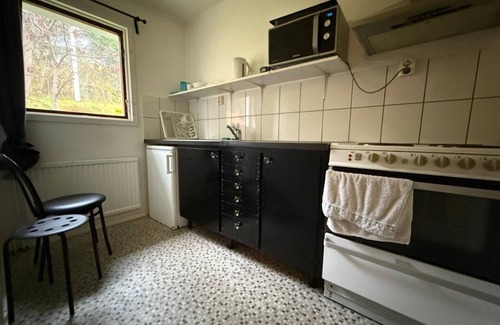 Molndal Apartment | Premium Workers Home | Near Volvo | Parking