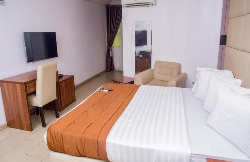 Opebi Hotel | Presken Hotels Opebi Lagos