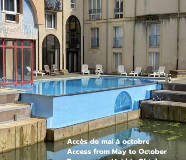 Les Iles Apartment | Prestige Romantique "Comme a Venise" avec terrasse sur la Moselle en plein centre historique du quartier des îles de Metz - parking inclus - CHANGEMENT DE GESTIONNAIRE