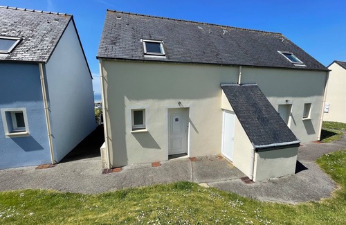 Saint-Nic House | Pretty 3* house with sea view and heated swimming pool