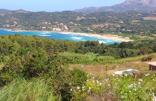 Cargese Villa | Pretty detached house, 3*, 3 bedrooms with terraces, overlooking the beach.