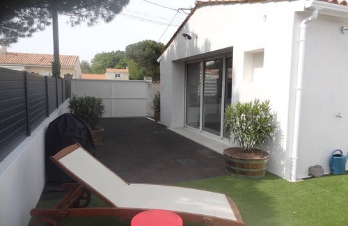 La Tremblade House | Pretty little house in La Tremblade