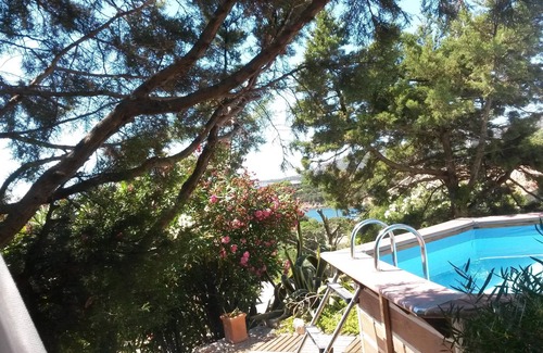 Tizzano Villa | pretty seaside villa for 8 people for lovers of the sea and the maqui