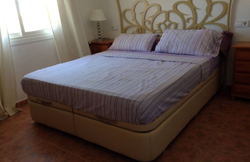 Gran Alacant Villa | Pretty Villa "intra muros" backed on the hill of Monte Y Mar