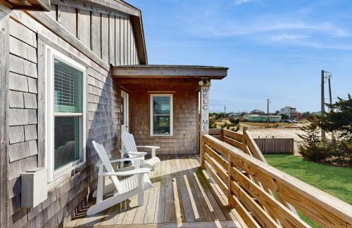 Avon House | Prickly Pear 723