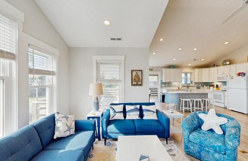 Avon House | Prickly Pear 723