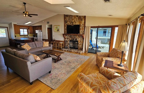 St. George Island House | Prima Villa: 4 BR, 2 BA House in St. George Island, Sleeps 10