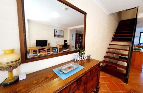 Fremantle Apartment | Primary 43 2BRM Townhouse Fremantle with 2 Carbays