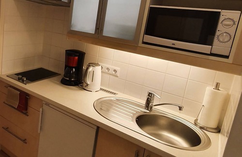 Wieden Apartment | Prime location - easy walk to everywhere - cozy studio - directly City Center