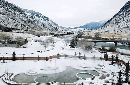 Gardiner House | Prime Location! Heated Pool, Parking, Near North Entrance of Yellowstone Park