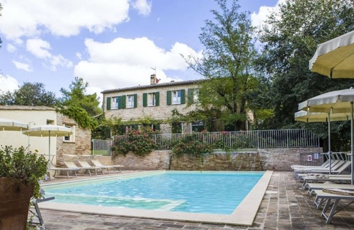 Rupoli Villa | Prime Vacation Villa in Metauro Valley