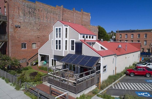 Port Townsend House | Prime waterfront Suite with view