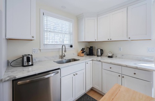 Yarmouth Port House | Prime Weeks Still Available, Renovated, Beaches!