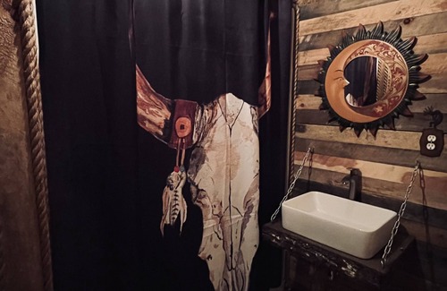 Dandridge RV Rental | Primitive, rustic, tipi glamping & nature immersion retreat~ Historic Dandridge