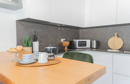 Como Apartment | Princess Sofia's Lake Retreat