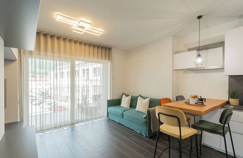 Como Apartment | Princess Sofia's Lake Retreat