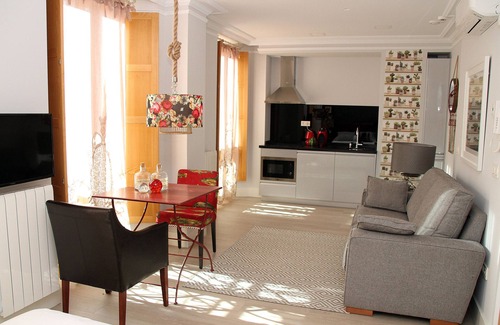 Old Town Apartment | Principia Suites