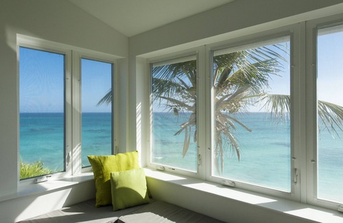 North Palmetto Point House | Priv. Beachfront Estate w/Htd Pool, Tennis Ct, Basketball, Kayaks, Pickleball