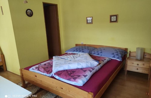Nova Lesna House | Privat ALMA