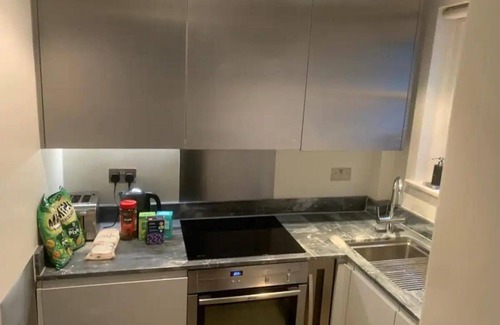 St. Johns Wood Apartment | Private 1-bed Apartment in Central London
