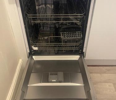 Cavendish Apartment | Private 1st Floor Semi Detatched House Full Setup!
