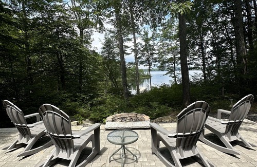 Augusta House | Private and Calming Waterfront to the Rescue!