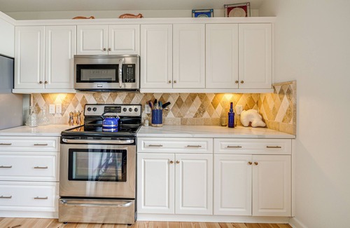 Kitty Hawk House | Private Beach Access & Hot Tub: Kitty Hawk Haven